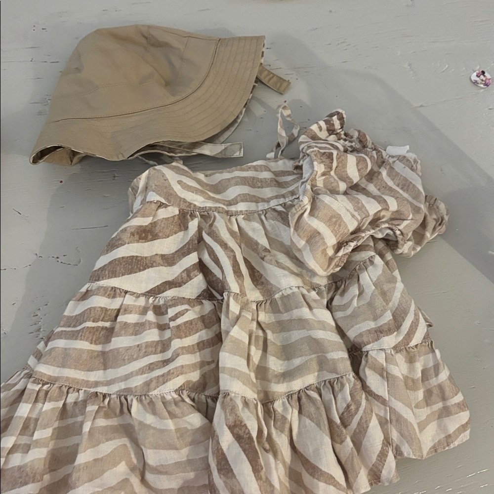 Banana Republic Kids Tiered Dress - Tan and Cream